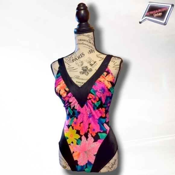 Vintage Totally 80s Neon V Neck Onepiece Bathing Suit, Size 11 - Picture 6 of 9